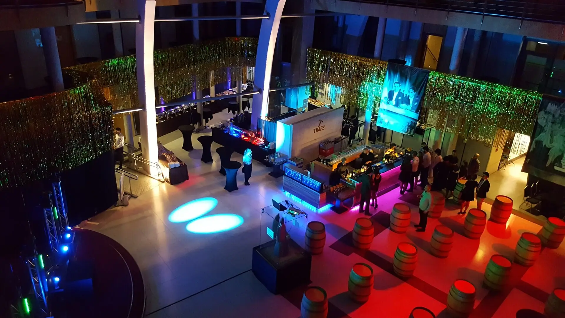 Sala przygotowana do wydarzenia z nagłośnieniem